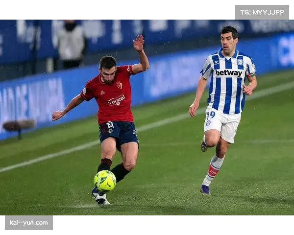 利兹联客场战术面临调整,法尔克强调勇气非摆大巴 利兹联客场战术面临调整,法尔克强调勇气非摆大巴